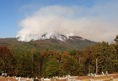 A wildfire was burning Thursday, Nov. 10 on Pinnacle Mountain near Table Rock State Park in northern Pickens County. (Photo courtesy of Jane Chastain) A wildfire was burning Thursday, Nov. 10 on Pinnacle Mountain near Table Rock State Park in northern Pickens County. (Photo courtesy of Jane Chastain)