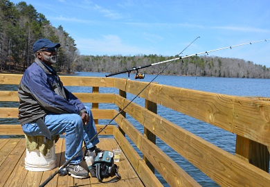 Michael Tinsley of Spartanburg was the first angler to fish off the new barrier-free fishing pier at Lake Craig after the official ribbon cutting. (SCDNR photos by Greg Lucas) Michael Tinsley of Spartanburg was the first angler to fish off the new barrier-free fishing pier at Lake Craig after the official ribbon cutting. (SCDNR photos by Greg Lucas)